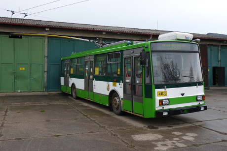Trolejbus 14 TrM ev.č. 403 v Muzeu dopravy ve Strašicích. Foto: Michal Kouba, 12.4.2011