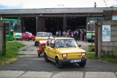 Návštěva příznivců Fiatů 126 alias "Maluchů" - odjezd z muzea. 17. 6. 2017, Zdeněk Kresa.